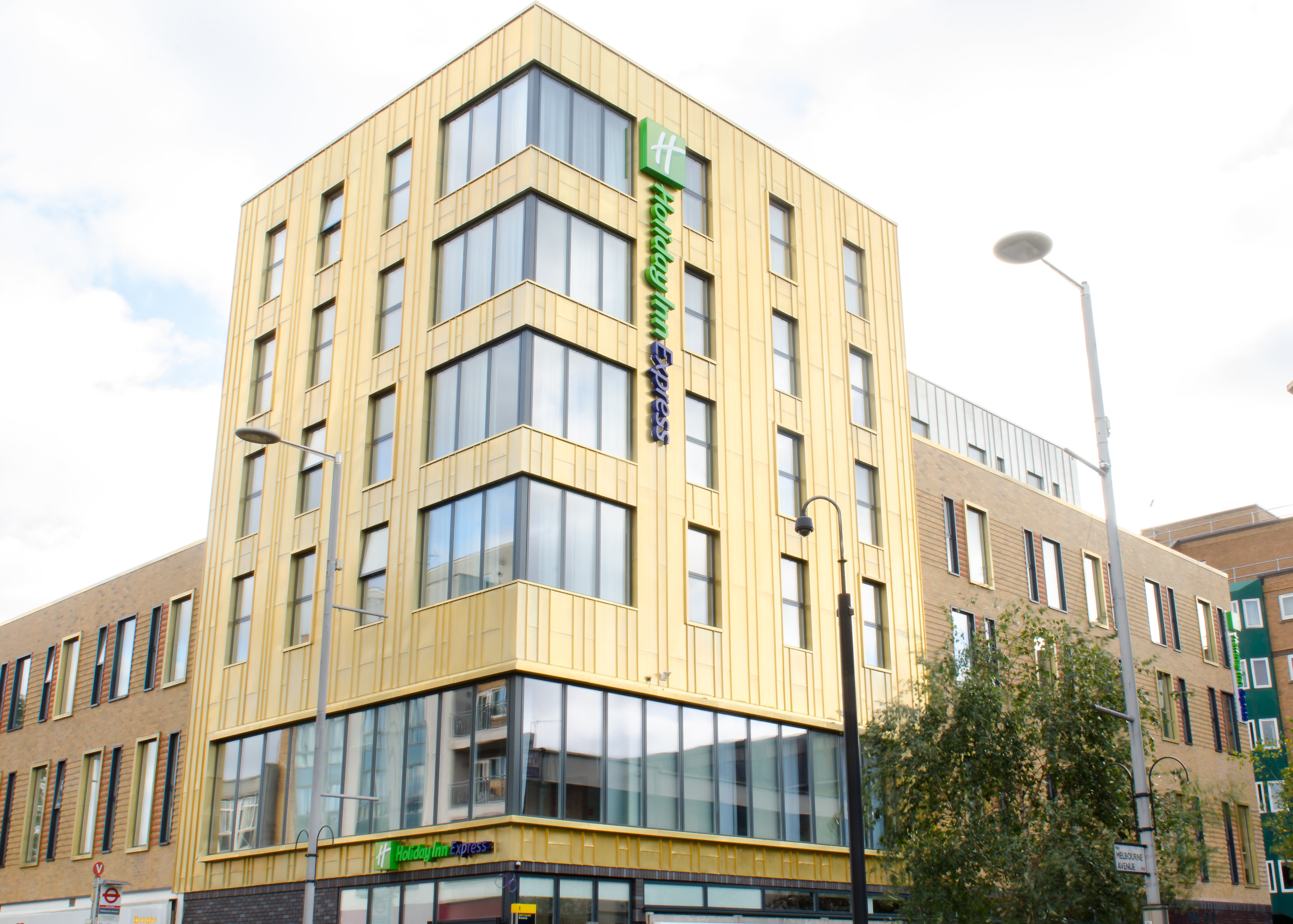 Holiday Inn Express London Ealing 6/34