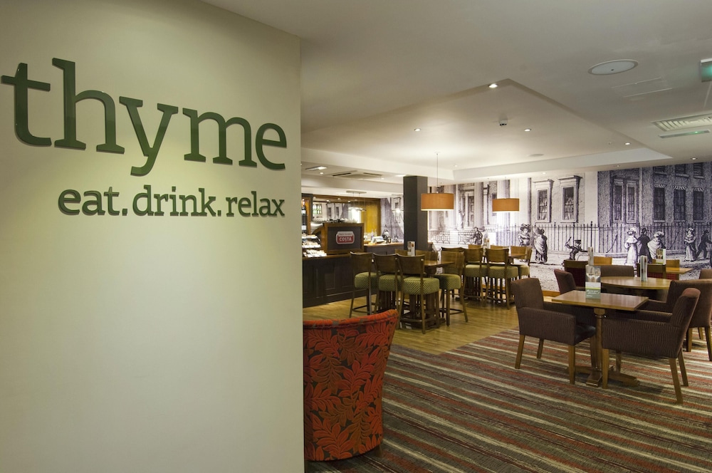 Premier Inn London Waterloo (Westminster Bridge) Hotel 24/34