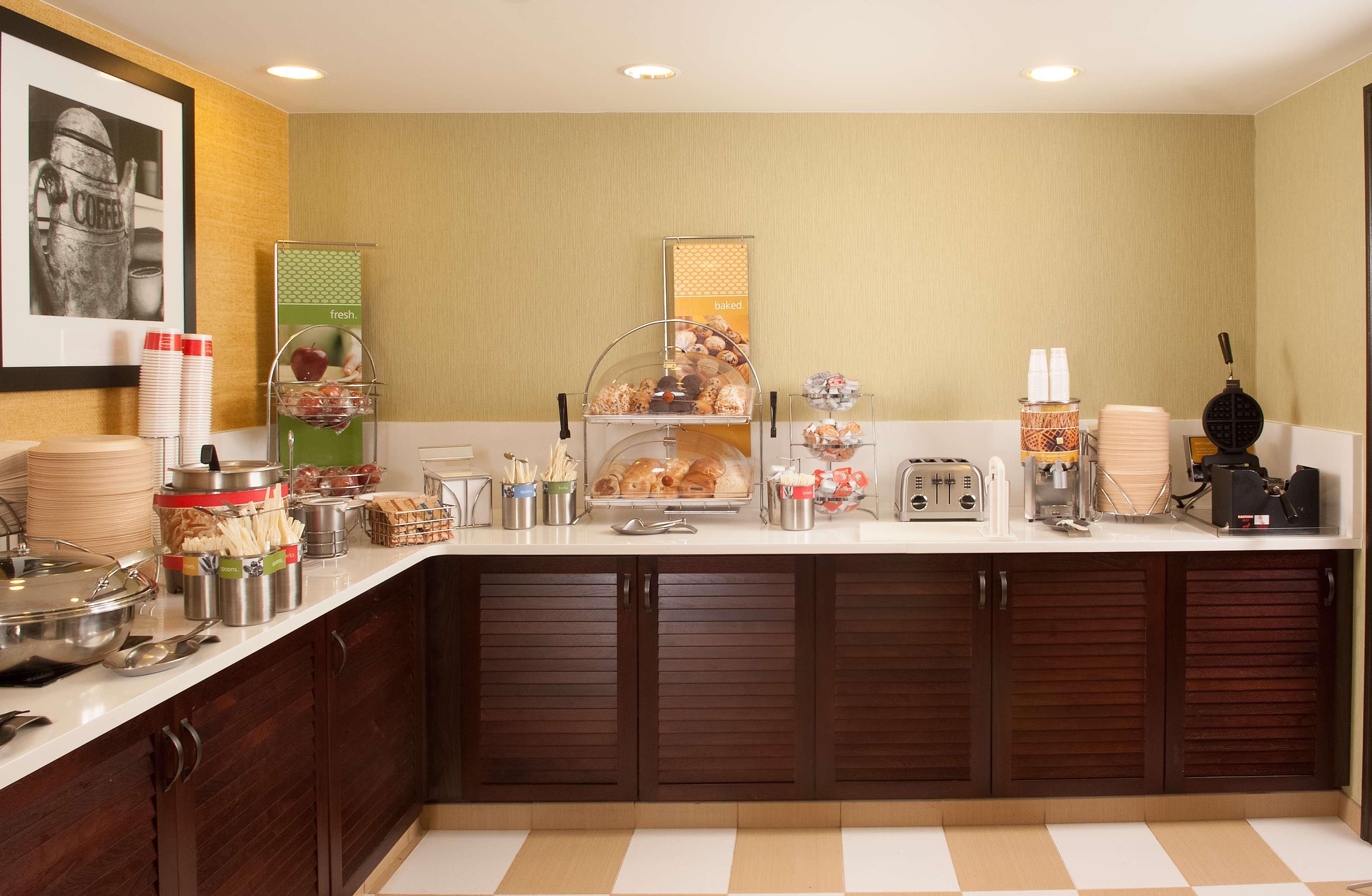 Atlanta-North Druid Hills Hotel 8/36