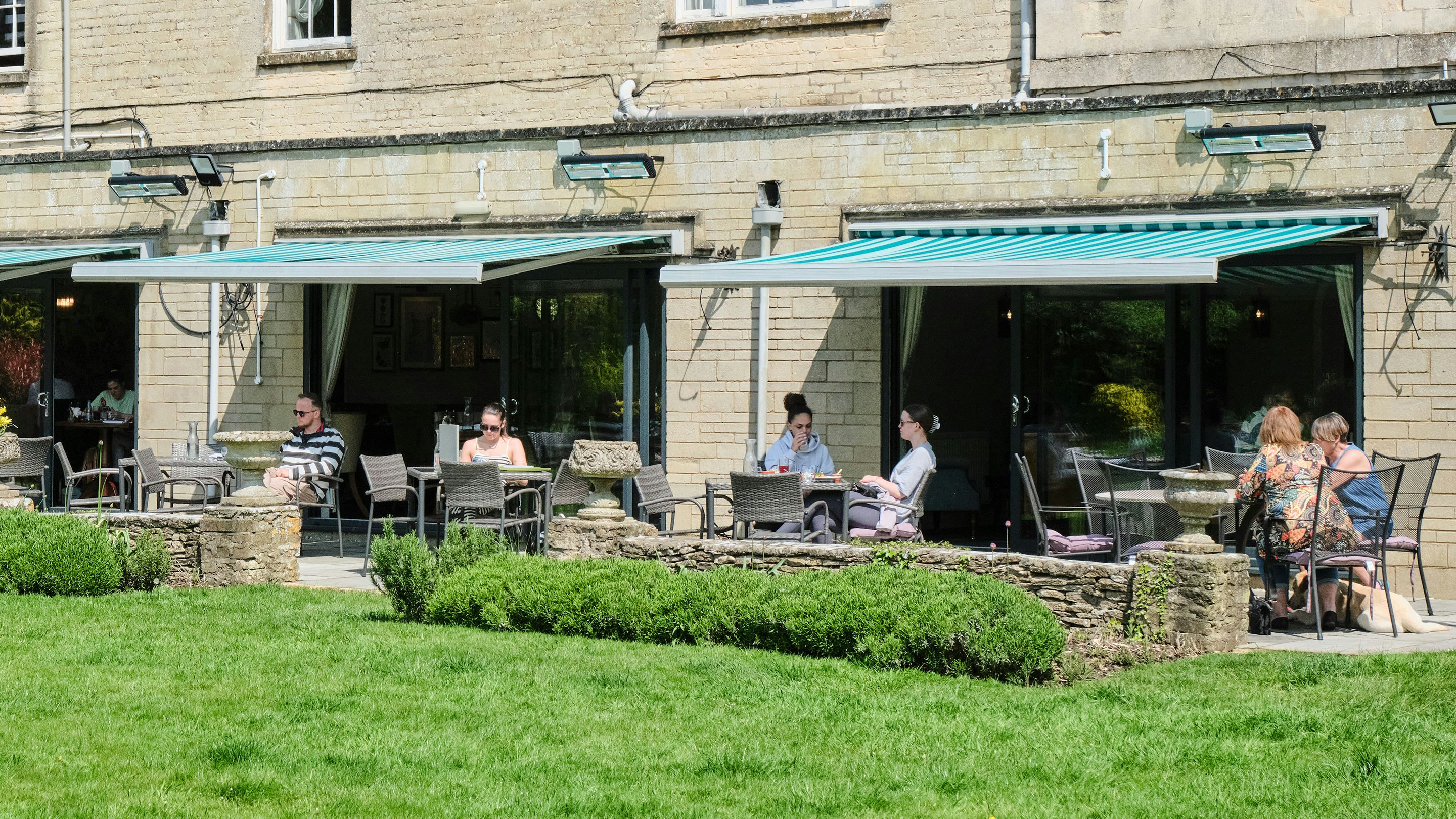 Stratton House Hotel 72/73