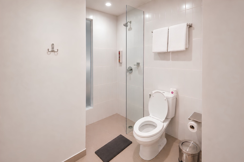 favehotel Karawang 40/43