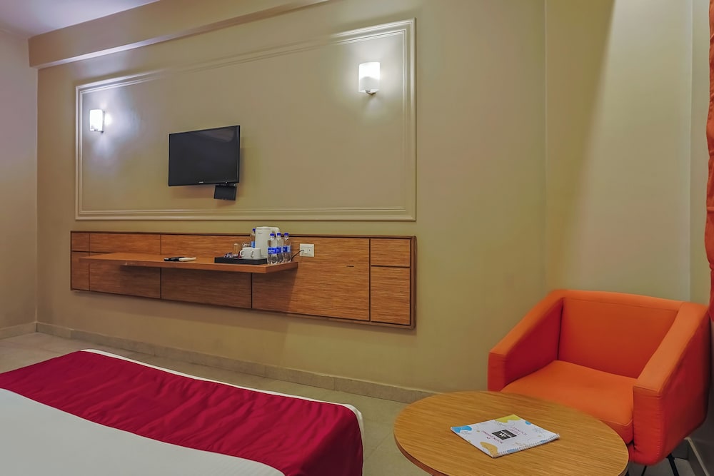 Max Hotel Prayagraj 36/48