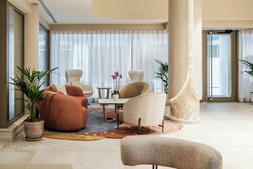 Courtyard by Marriott Sliema 29/50
