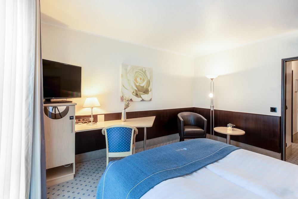 Holiday Inn - The Niu, Stream Monchengladbach 17/71