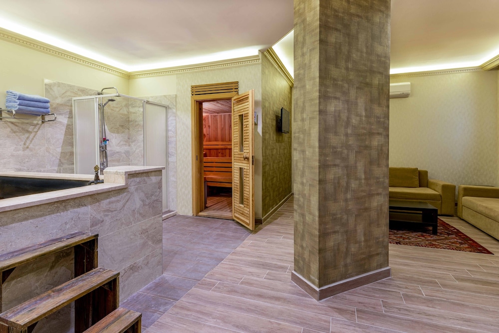 Polat Thermal Hotel 33/66