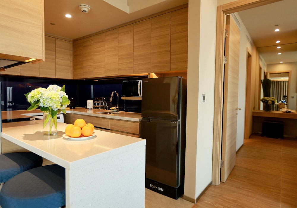 Novotel Hanoi Thai Ha 10/71