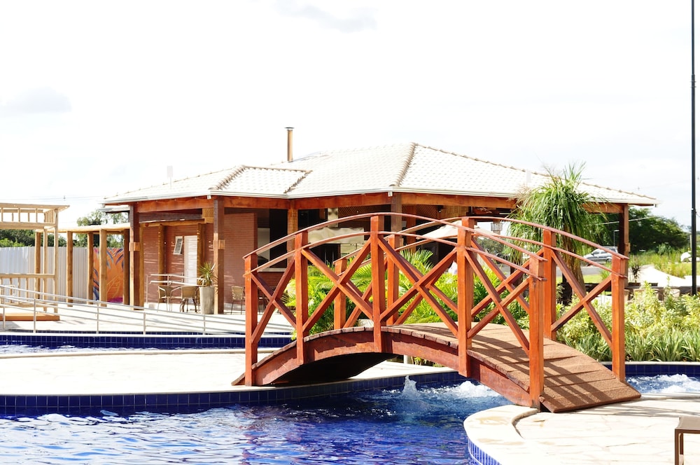 Lagoa Eco Towers Resorts 10/36