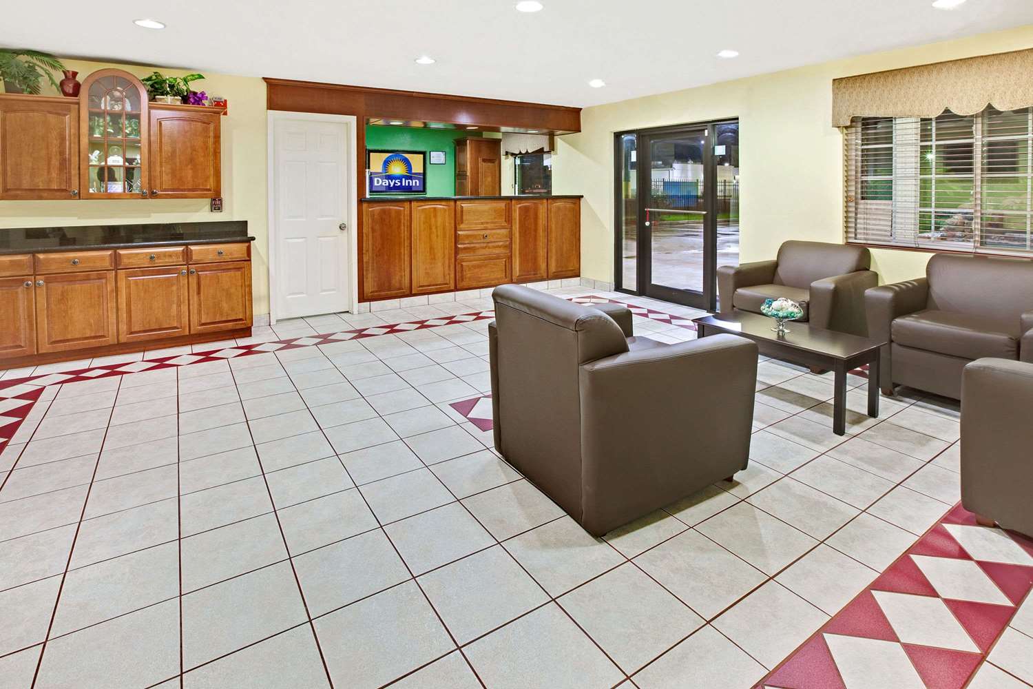Days Inn by Wyndham Baytown Garth Road I10 East 6/24