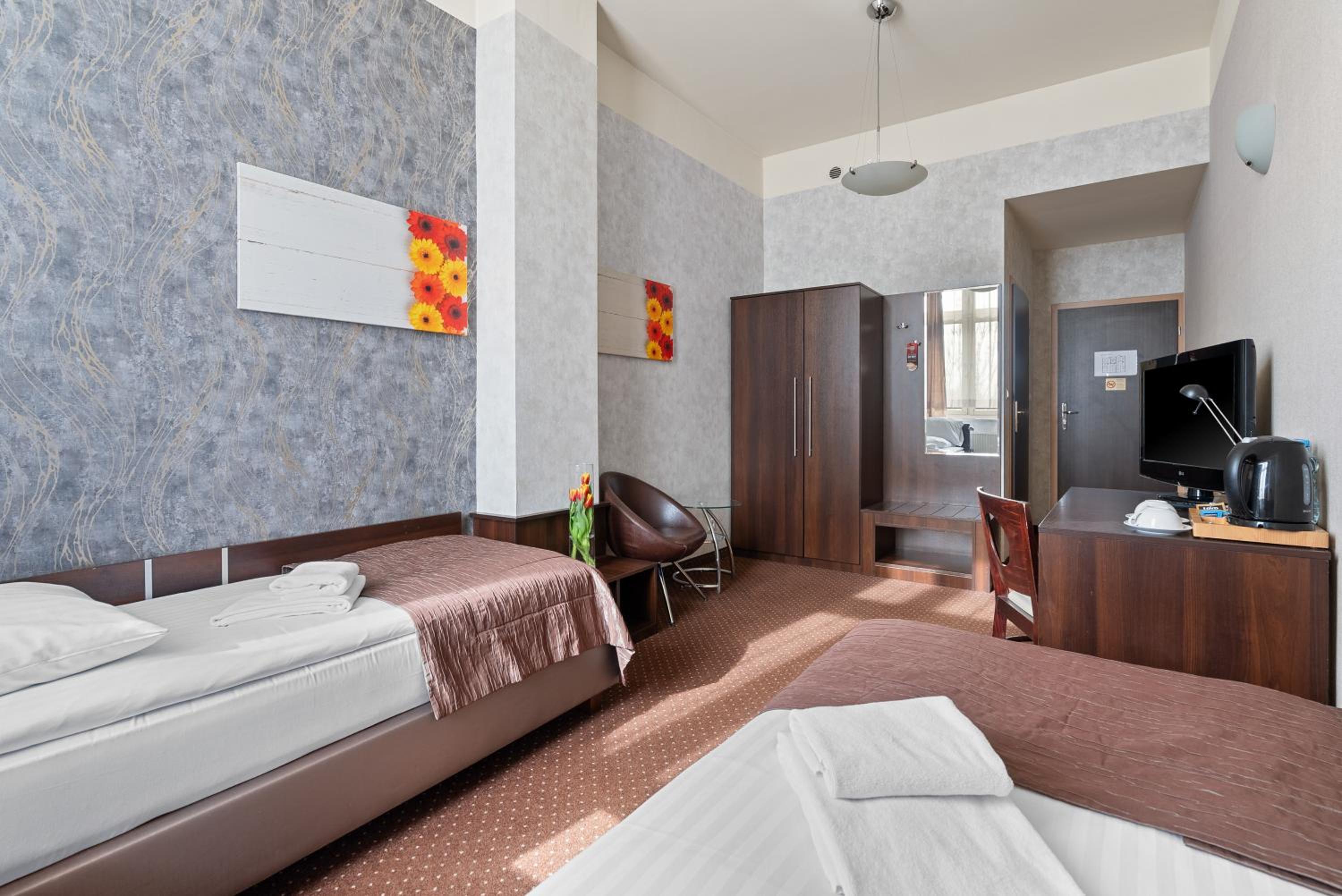rooms