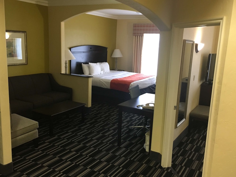 Best Western Plus Barsana Hotel Suites 9/22