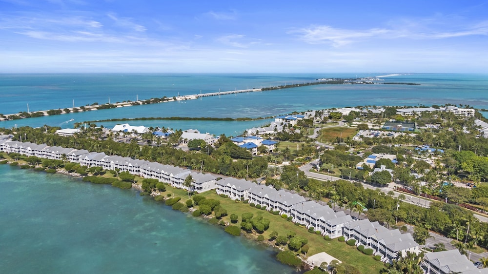 Village at Hawks Cay Villas by KeysCaribbean 72/77