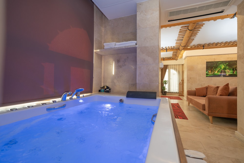 Pasha Palace Hotel 44/70