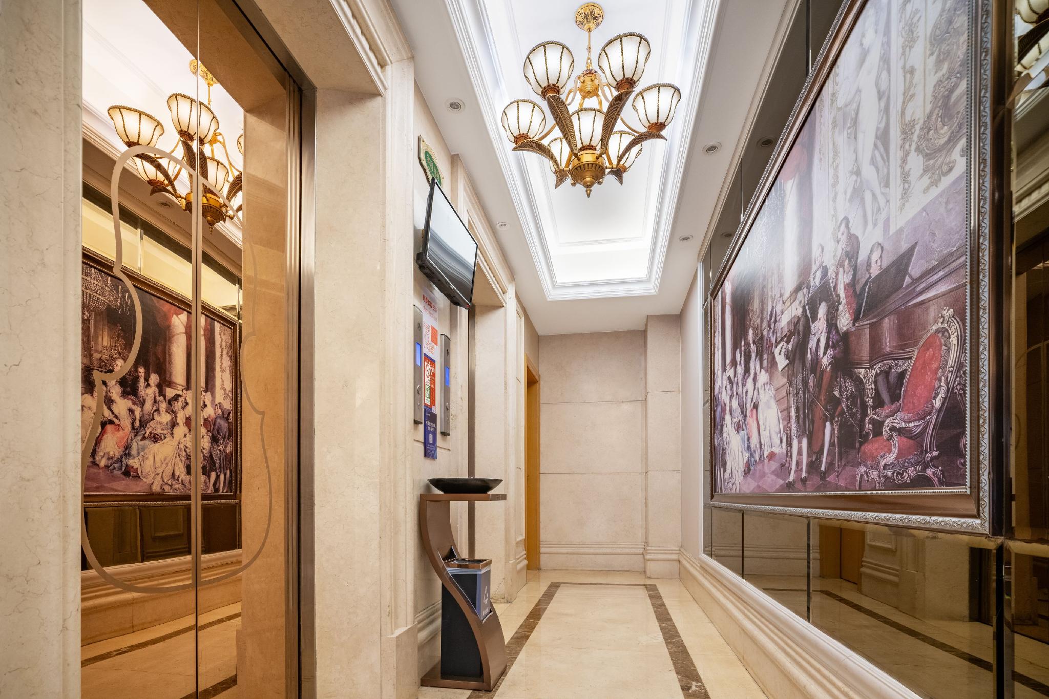 Vienna Hotel -Yantian Harbor 12/42