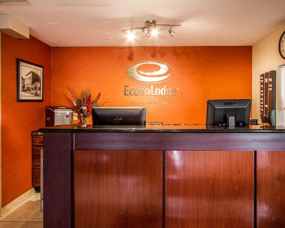 Econo Lodge Freeport - Brunswick Area 9/29