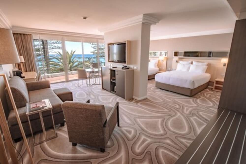 Novotel Wollongong Northbeach 23/69