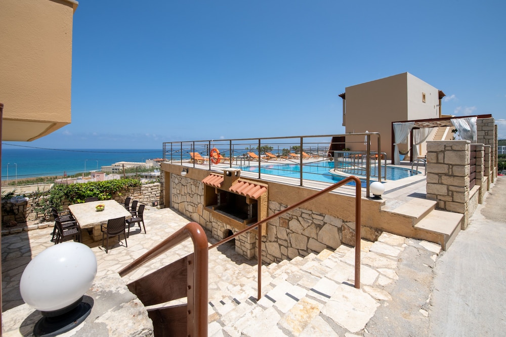 SUNRISE APARTMENTS CRETE 41/50