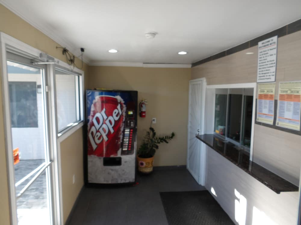 Southmore Boulevard Motel 7/25