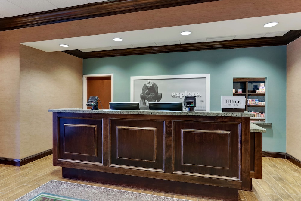 Hampton Inn & Suites Swansboro Near Camp Lejeune, NC 5/64