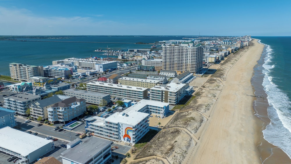 Atlantic OceanFront Inn 53/58