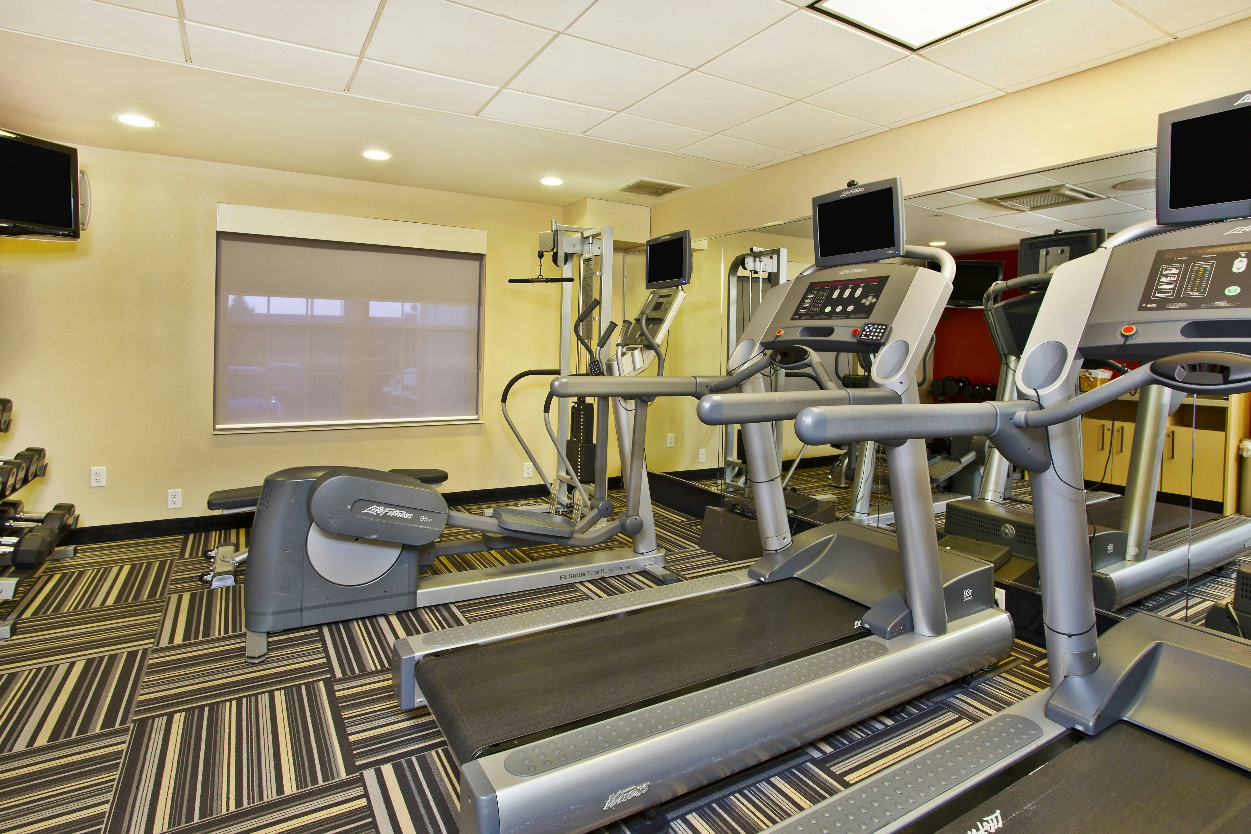 TownePlace Suites Republic Airport Long Island/Farmingdale 21/37