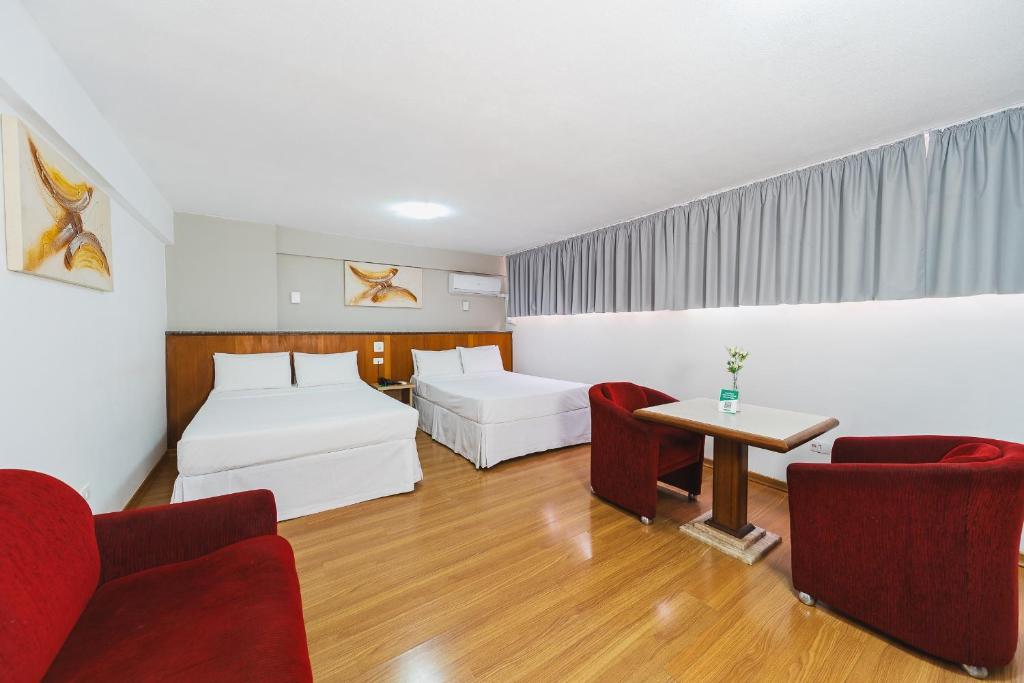 FAMILY, DOUBLE BED
