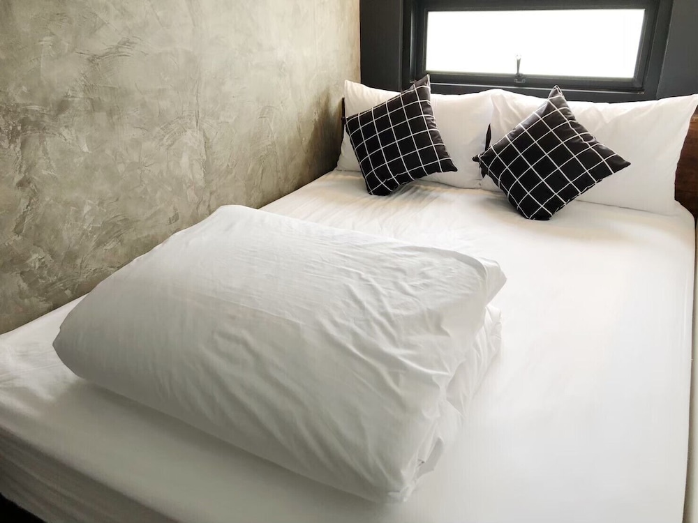 The Entaneer Poshtel - Hostel 26/42