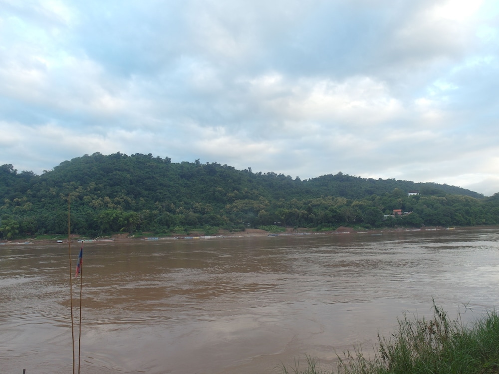 Mekong Sunset View Hotel 54/63