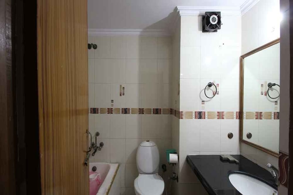 Hotel Chanakya 17/17