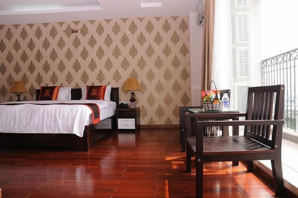 Mely Hotel 30/56