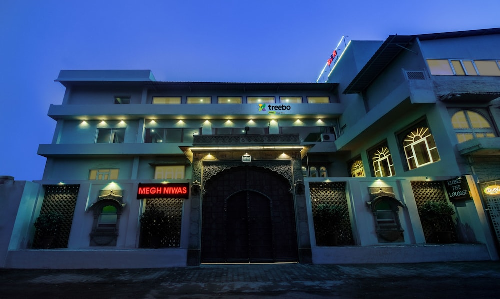 MEGH NIWAS 2/33