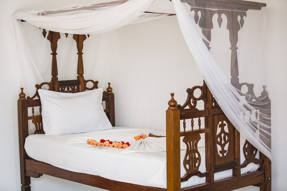 Moonshine Uroa Boutique Hotel 21/50