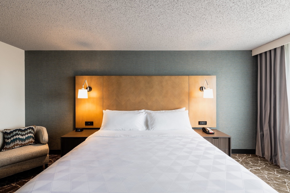 Holiday Inn Newark International Airport An Ihg Hotel 31/84