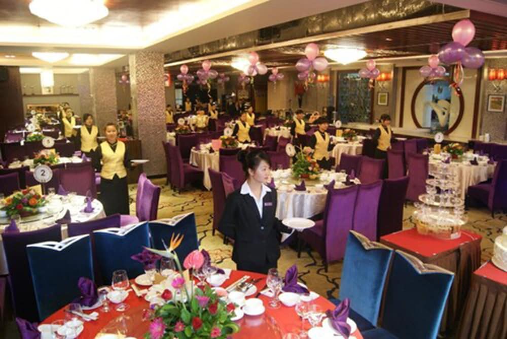 Royal Prince Hotel 26/35