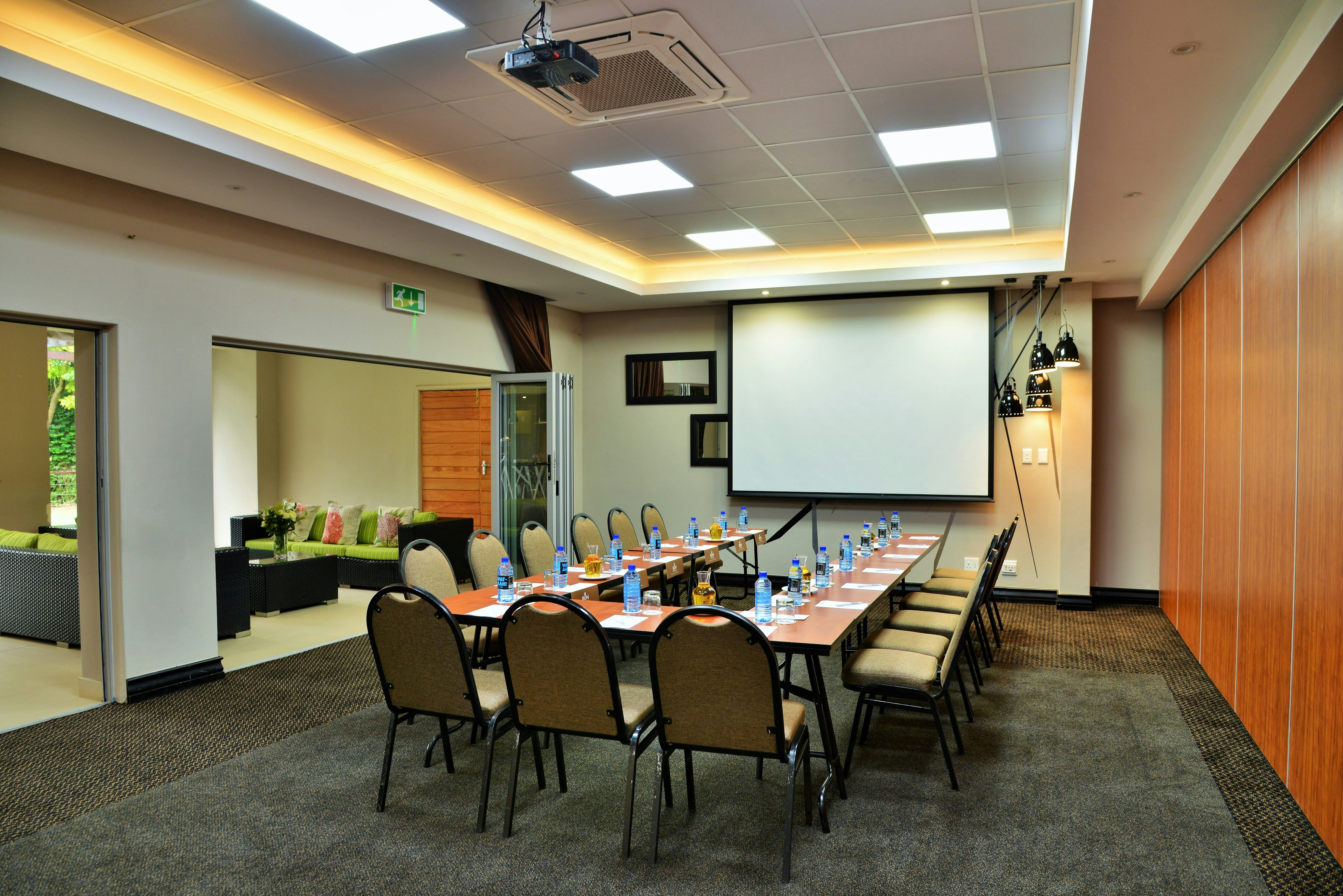 Bon Hotel Empangeni 68/79
