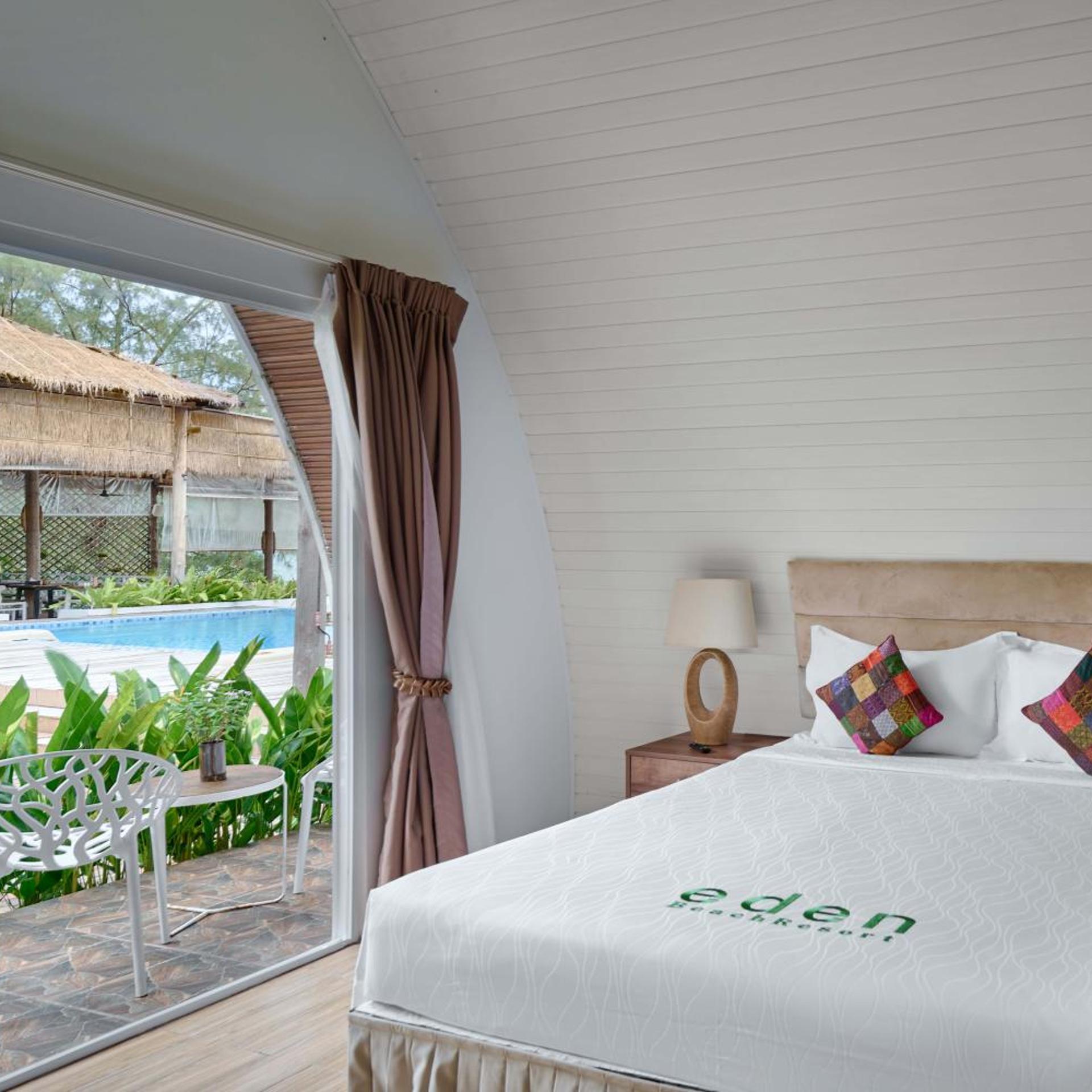 Bungalow, Double Bed, Pool Access