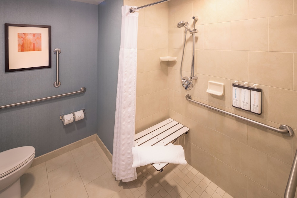 Hyatt Place Seattle Downtown 63/66