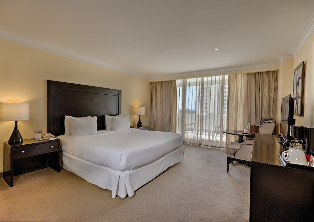 Dominican Fiesta Hotel And Casino By Palladium 7/50