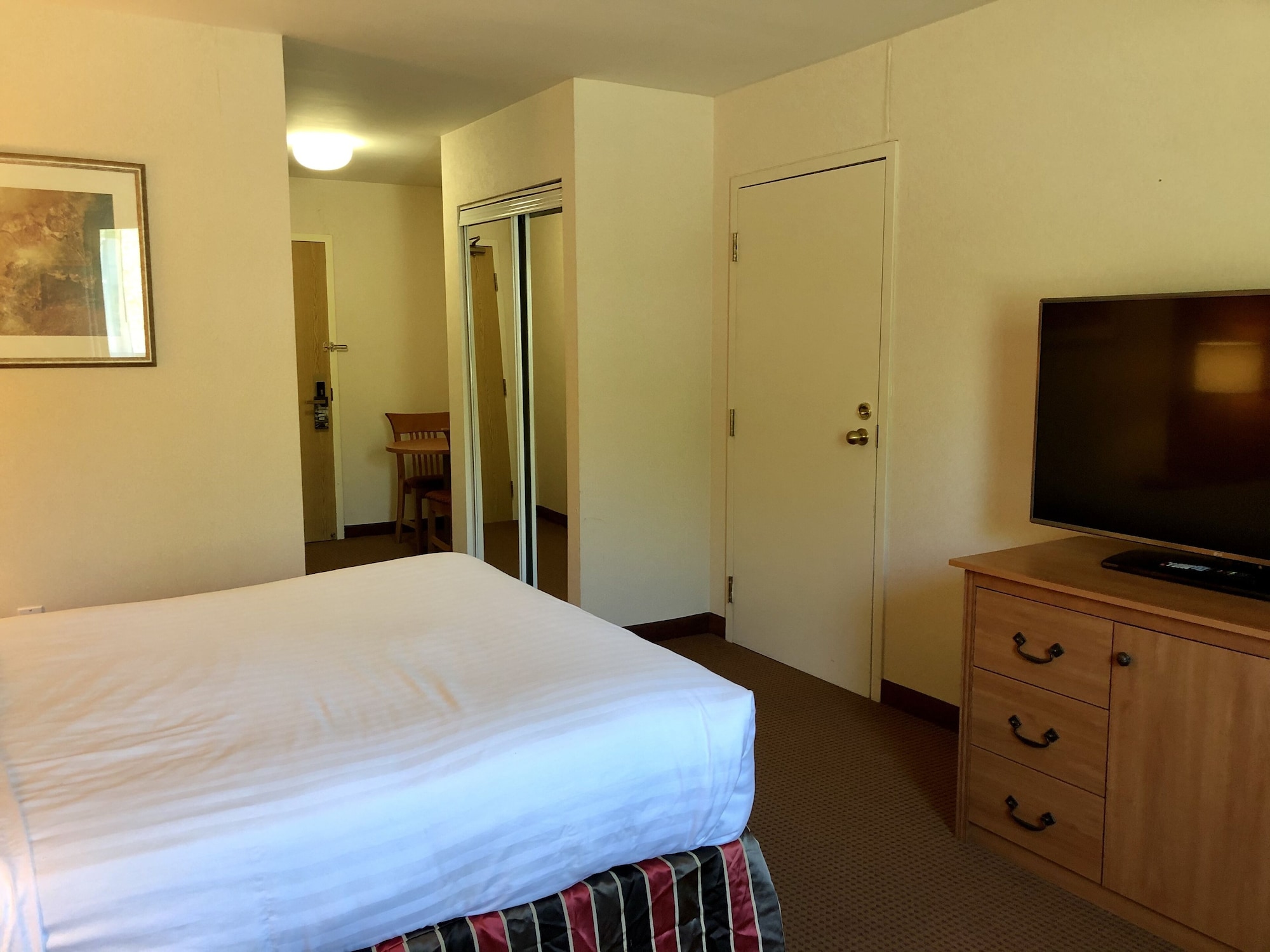 غرفة قياسية بسريرين كوين، Super 8 by Wyndham Cornwall ON 4/6