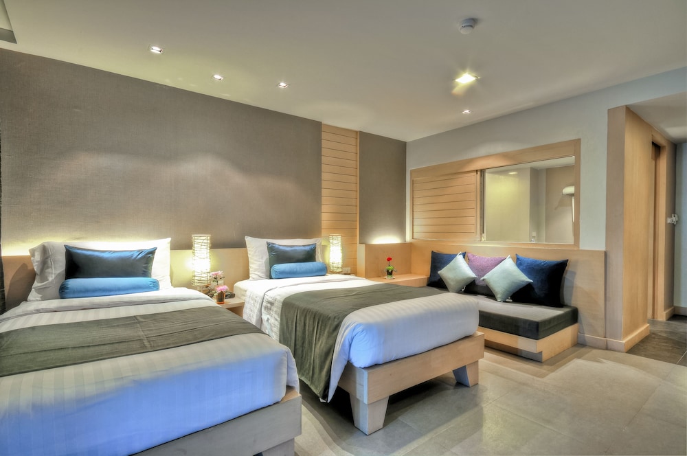 The Ashlee Heights Patong Hotel and Suites 20/62