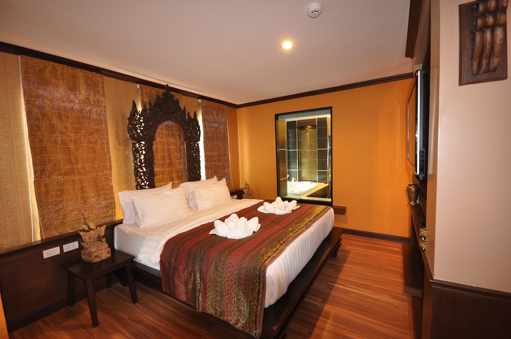 Chalelarn Hotel 14/41