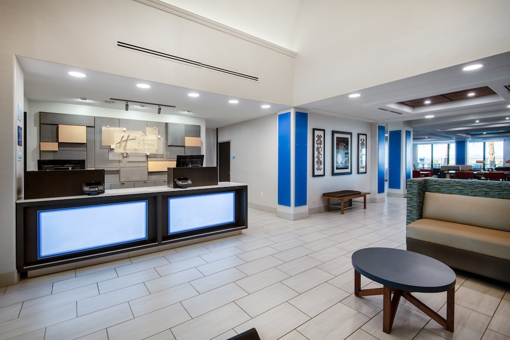 Holiday Inn Express Hotel Suites Yuma 14/79