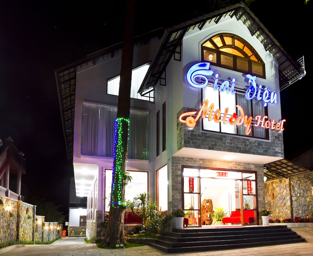 Melody Hotel 1/55