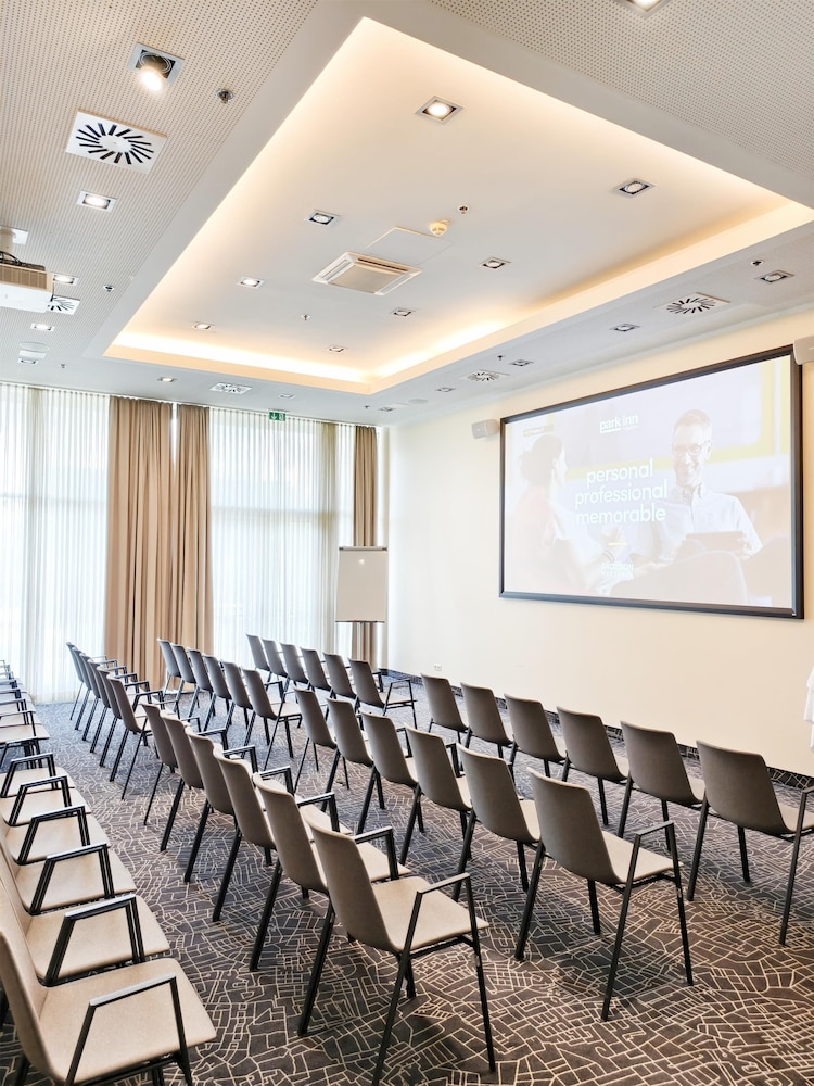 Park Inn By Radisson Linz 60/69