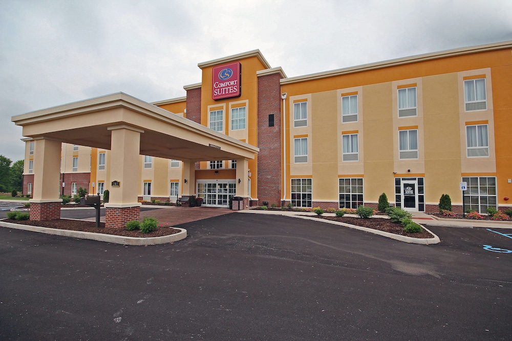 Comfort Suites Marietta Parkersburg 46/49