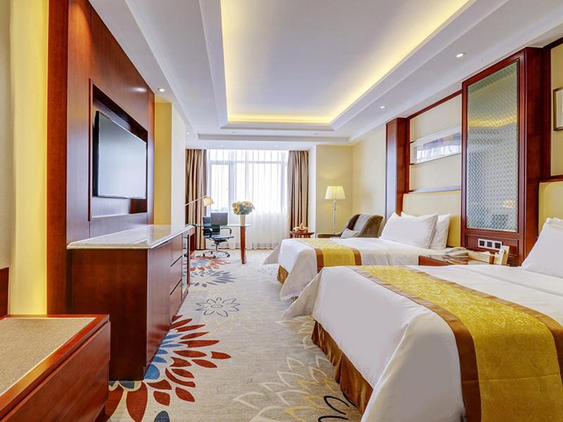 Hotel Vienna Nanchang County Chengbi Lake 12/21