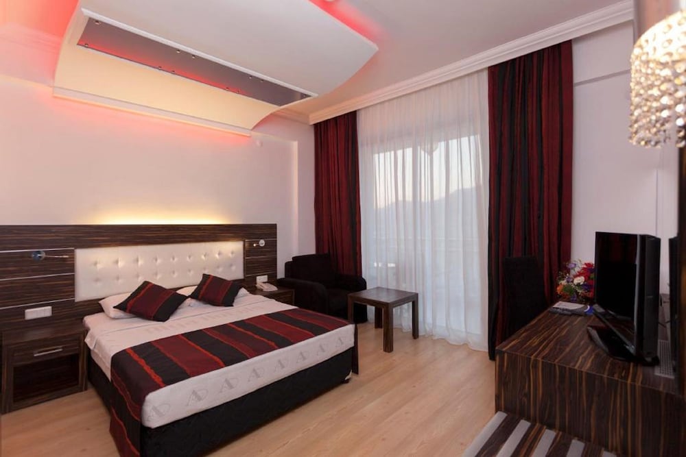Sunny Hill Alya Hotel 17/53