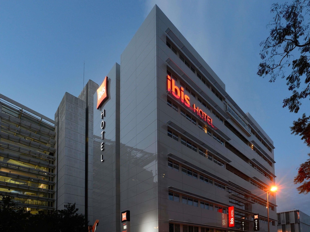 Ibis Lisboa Parque Das Nacoes 6/57