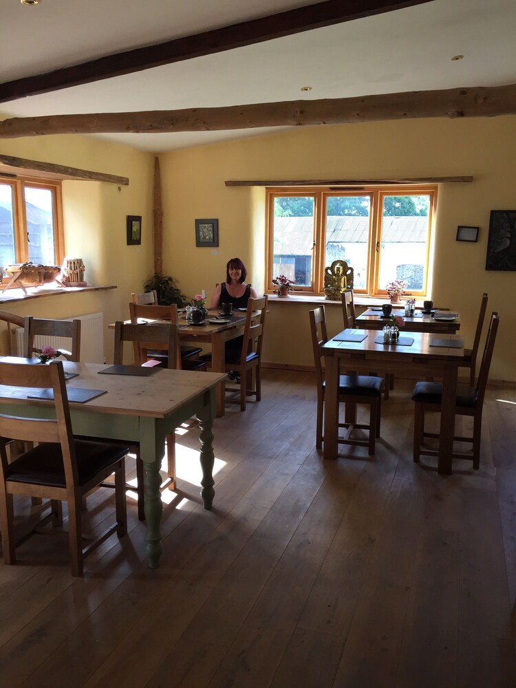 Hay Meadow Farm 27/50