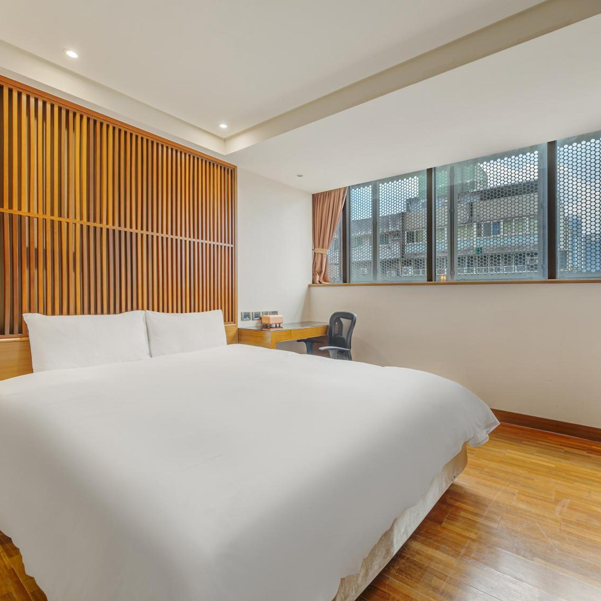 Standard, Double Bed