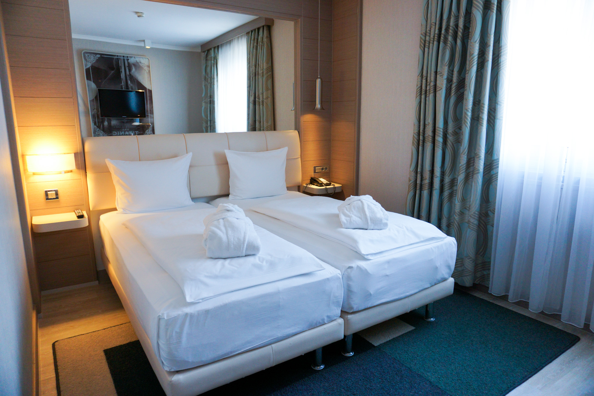 Business, Single, Double or Twin Bed